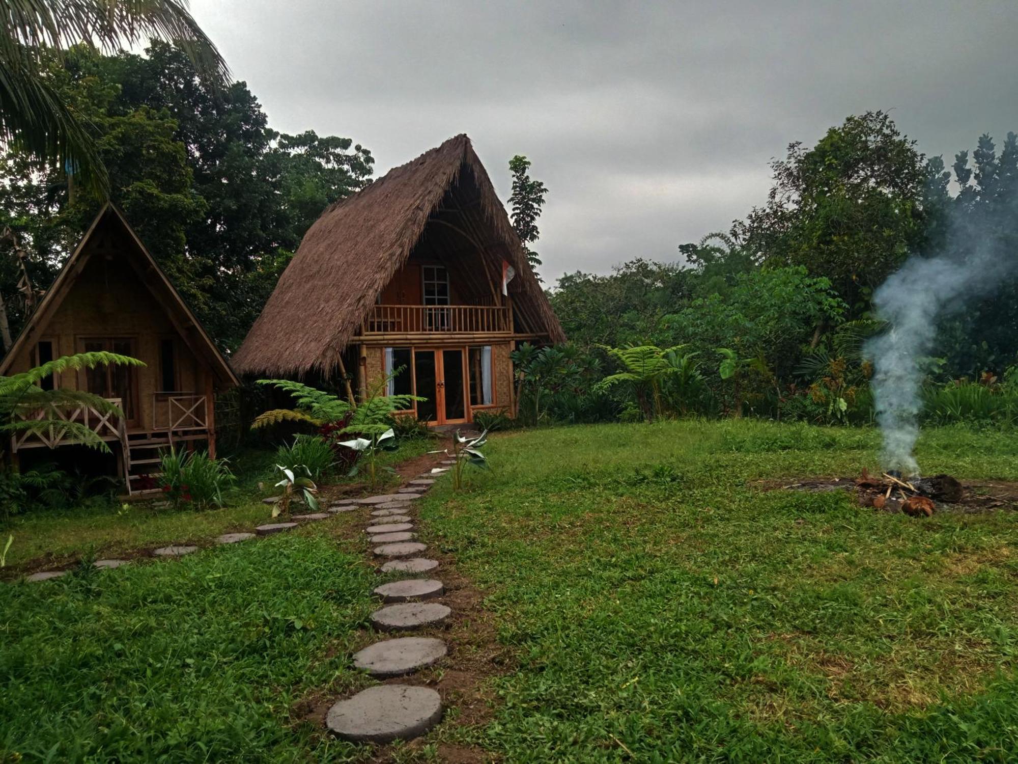 Girang Rinjani Bungalows Tetebatu Room photo